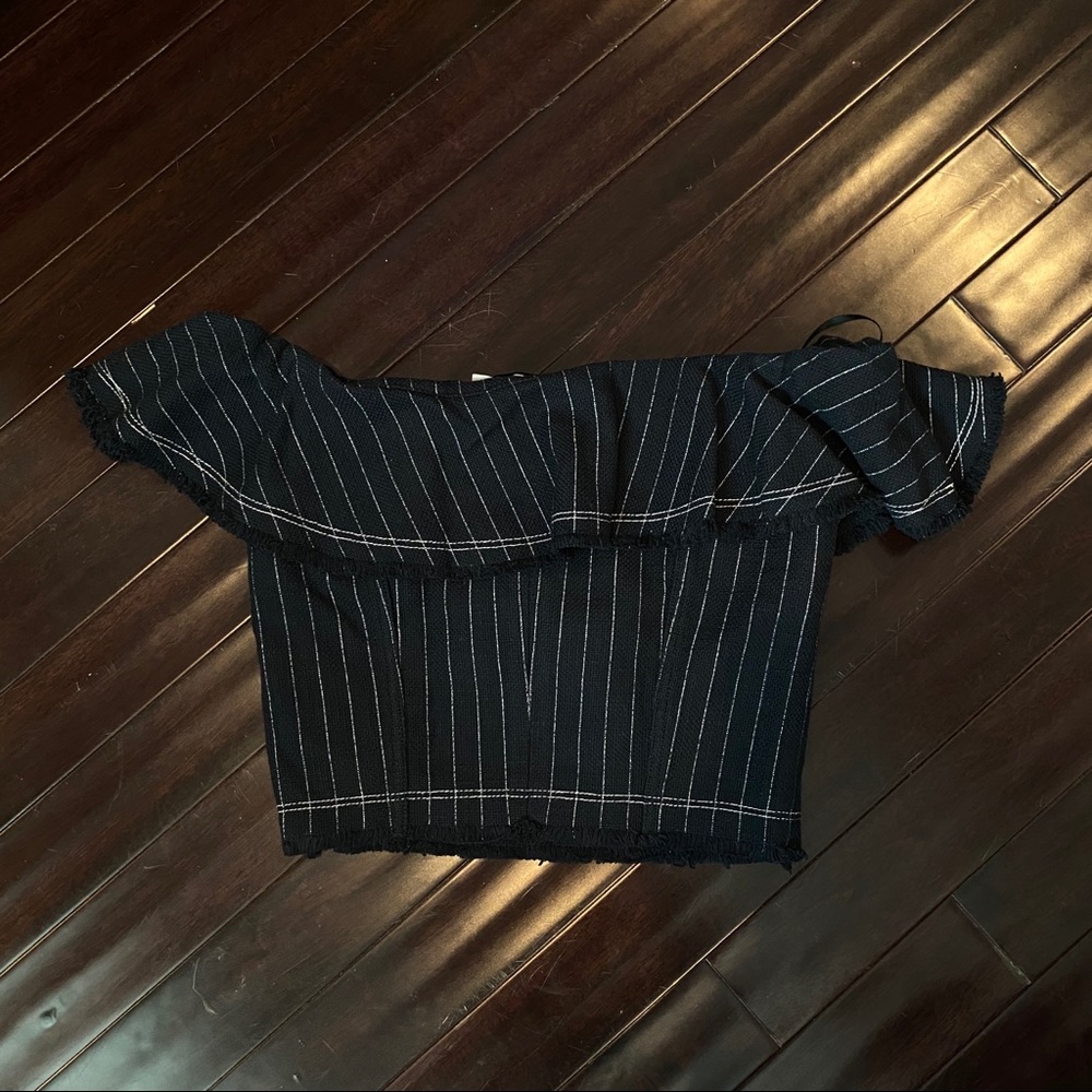 alexanderwang.t Off-The-Shoulder Cropped Top - Picture 3 of 7